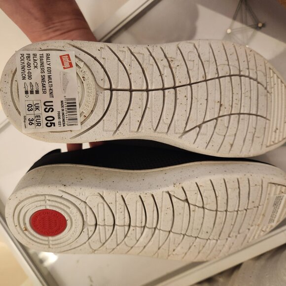 Fit Flop Women Black "Rally E01" Multi Knit sneakers. NIB. Size EU 36/US 5 - Picture 7 of 9